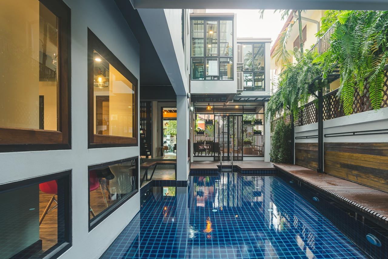 Hotel 33 Poshtel Chiang Mai Exterior foto
